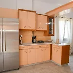 Eleftheria House * Mytakas