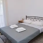 Holiday home Eleftheria House *