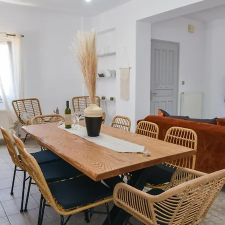 Eleftheria House 別荘 *