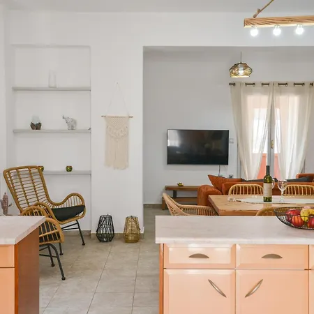 Holiday home Eleftheria House