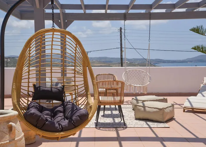 Eleftheria House * Mytakas