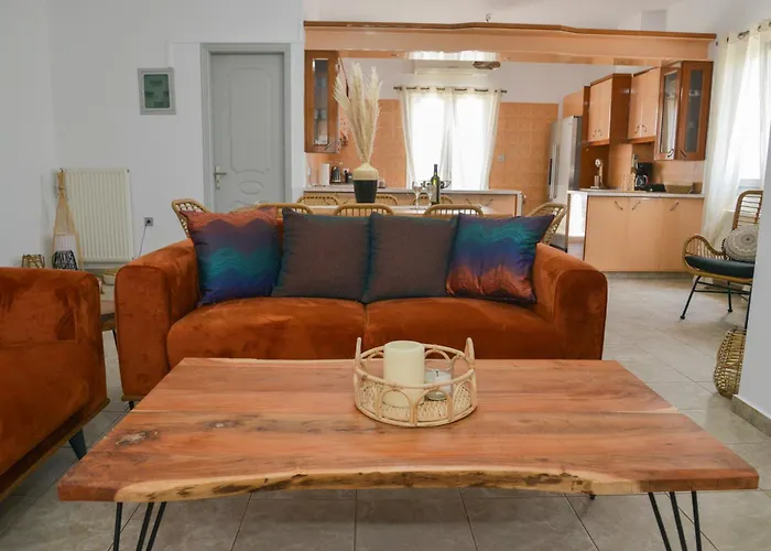 Feriehus Eleftheria House Mytakas