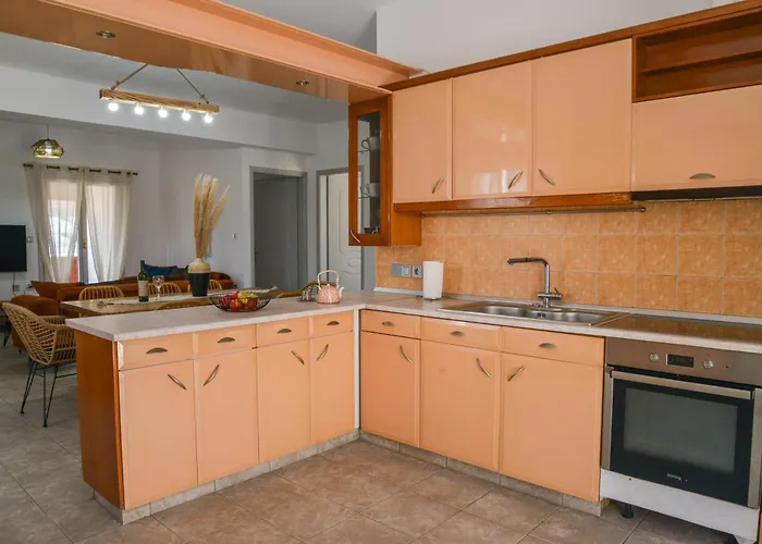 Feriehus Eleftheria House Mytakas